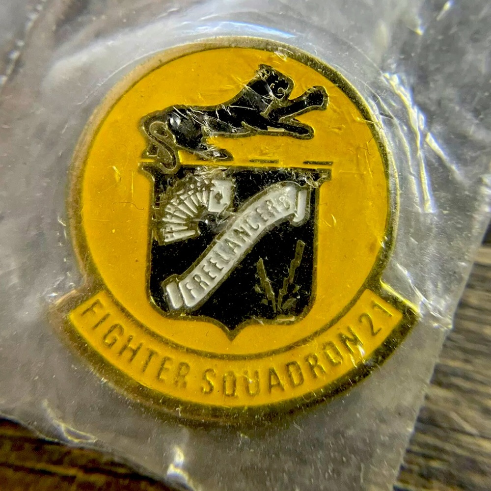 Pin CARRIER FIGHTER SQUADRON 21 FREELANCERS